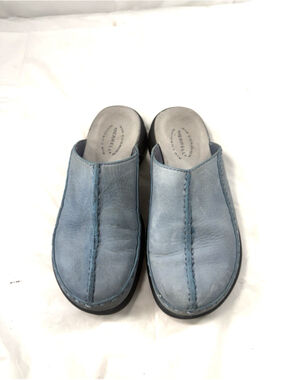 Merrell size 5 Topo Stitch Slide Mule Ice Blue Leather Closed Toe Casual